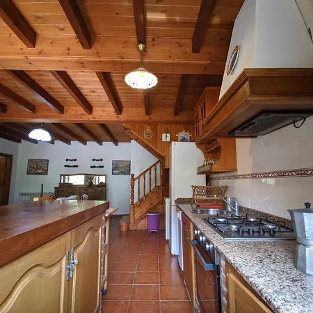 Casa Turanzas * Rales (Llanes)